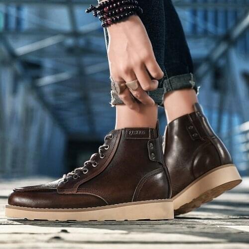 Leather sneakers footwear sneaker Casual mens outdoor fashion for shoes casual Mens leisure man 2020 hot Sneaker sale shoe flat