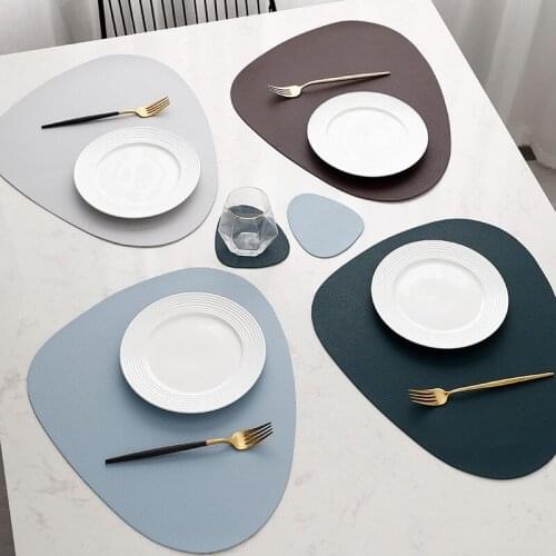 2Pcs/Set European Placemats Table Mats Tableware Pads PU Leather Waterproof Heat-Resistant Non-Slip Washable Bowl Coasters