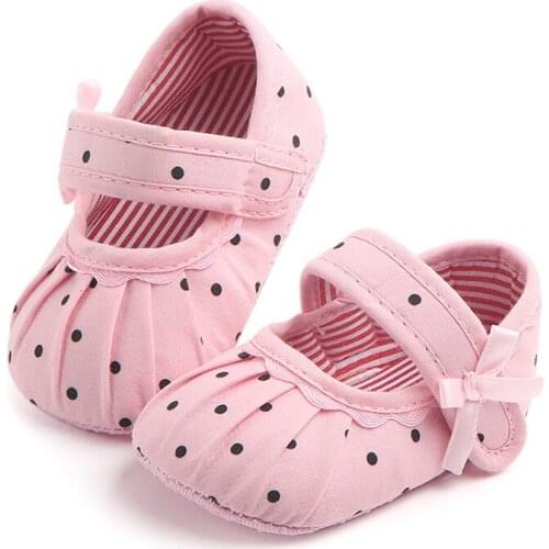 Newborn Baby Girls Shoes Soft Sole Infant Shoes For Girls Fashion Polka Dot Prewalkers Shoes Baby Moccasins Shoes F188