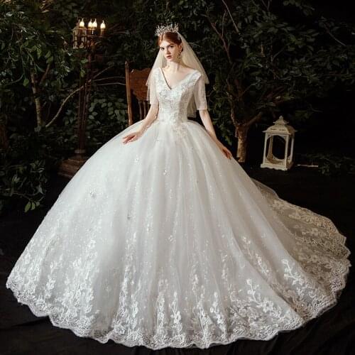 Half Sleeve Sexy V-neck Light Wedding Dress 2021 New Luxury Floor-length Ball Gown Lace Up Plus Size Princess Vintage Dress