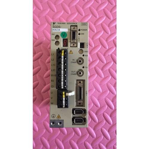 SGDS-A5A22A 50W , servo driver , used in good condition . 80% appearance new , good working , free shipping