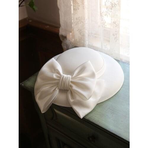 Paris Show High End Women Fascinator Hat Big Bow Satin Fedoras Evening Party Fancy Costume Ladies white Green Fashion Headwear