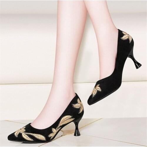 Zapatos Dama Women Fashion Sweet High Quality Pumps Black Floral Pattern Stiletto Heels Lady Sexy Party Office Shoes