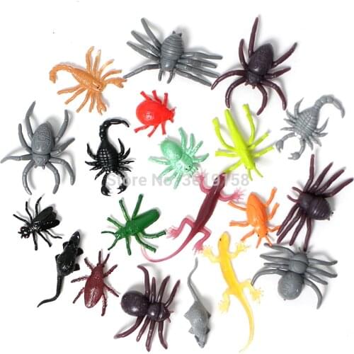 8pcs Action Figures Soft Plastic Mini Animal Models Simulation Insects Frog Spider Scorpion Figurines Tricky Toys For Kids