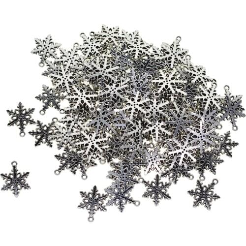100pcs Christmas Hanging Decor Snowflake DIY Crafts Bag Ornament 1.9x1.4cm