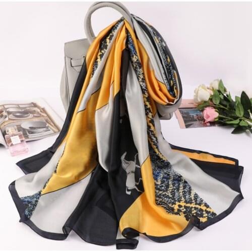 New Fashion Dustproof Handkerchief Summer Leopard Print Silk Scarves Luxury Travel Beach Towel Popular 180X90CM Sunscreen Shawls