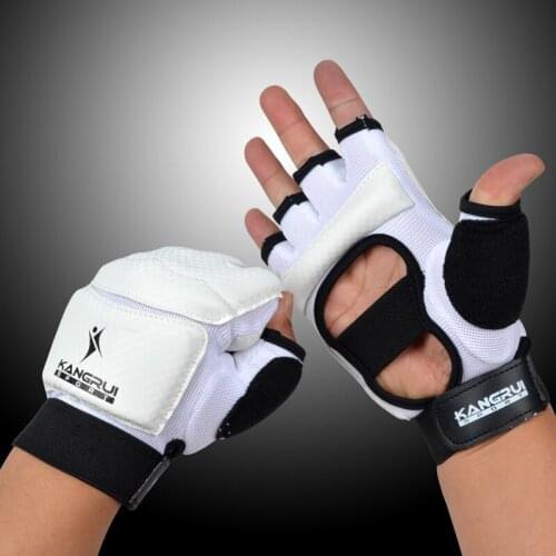 2020 New Half Finger Fight Boxing Gloves Mitts Sanda Karate Sandbag TKD Protector For Boxeo MMA Muay Thai Kick Boxing Training
