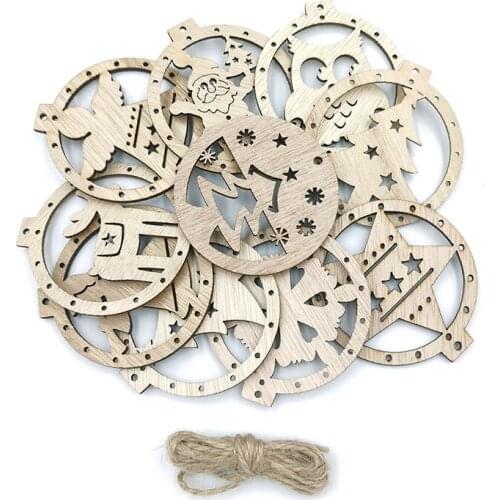 10pcs Christmas Wooden Ornaments Christmas Tree Hanging Wood Hanging Embellishments Craft for DIY Craft Xmas Ornaments Gift Tag