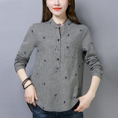 Womens Spring Autumn Style Cotton Blouses Shirts Womens O-neck Button Pockets Plaids Korean Casual Tops SP721