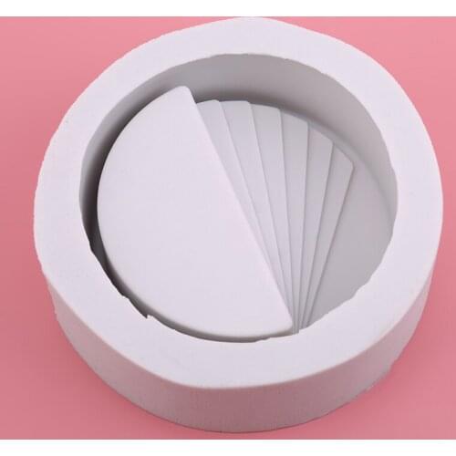 Creative Rotating Step Styling Kitchen Baking Mold 3D DIY Cake Chocolate Candy Aromatherapy Clay Hand Mold