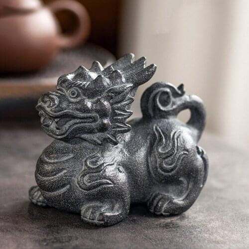 Kylin Mascot Animal Stone Statue Desktop Decor Tea Pet Crafts Sculpture Figurine Office Home Decoration Accessories Art Gift