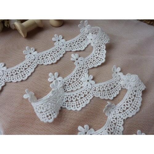 Adorable Scalloped Ivory White Lace Trim 2" Wide Flower Petals Eyelet Lace Wedding Cotton Lace Fabric Trim