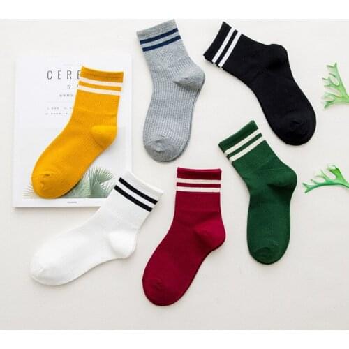 2017 Classic women 2 Two Striped Cotton Crew Socks Retro Old School Hiphop Skate Short white black harajuku socks