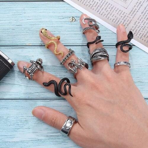 2021 High-end Fashion Snake Rings Women Men Black Metal Punk Open Adjustable Design Animal Exaggerated Finger Ring Jewelry Gift