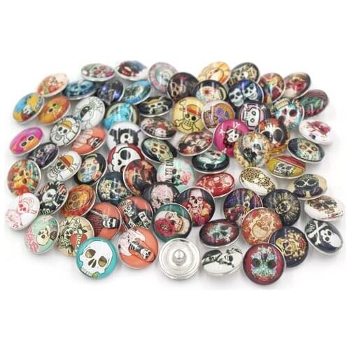 24pcs Free Shipping DIY Snap Jewelry Finding New Arrival 18mm Cabochon Printed Glass Skull Buttons for DIY Bracelet Earrings