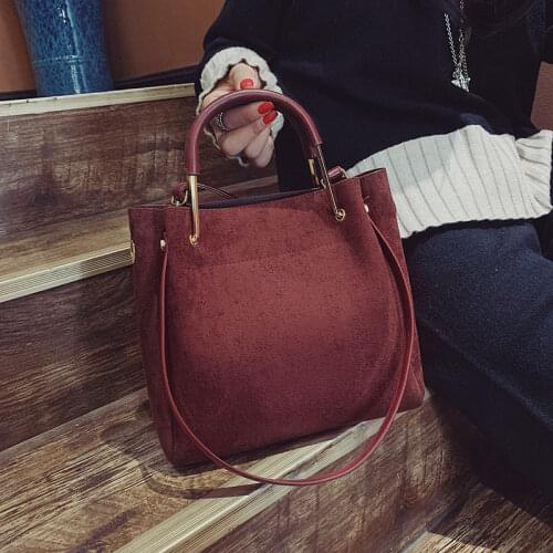 HISUELY Hot Sale New Women PU Leather Handbags Fashion Designer Black Bucket Vintage Shoulder Bags Messenger Bag High Quality