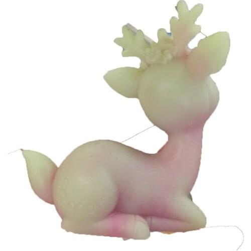 Natural Crystal Animal Hand-Carved Synthetic Luminous Stone Sika Deer Skin Dog Decorative Home Wedding Ornaments