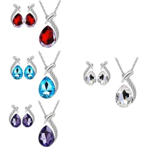 Fashion Crystal Pendant Plated Chain Necklace Stud Earring Jewelry Set for Women Dress Accessories Snowflake Party Trendy