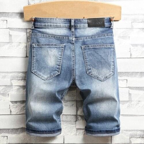 Summer New Embroidery Denim Shorts Men Street Light Blue Stretch Hole Ripped Knee Length Shorts Zipper Casual Straight Shorts