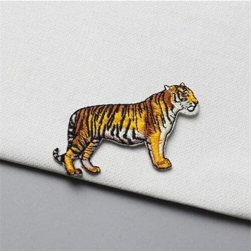 1 PCS Walking Tiger Embroidery Patch Iron On Patch for Clothes Jeans Backpack Decoration Gule On The Back