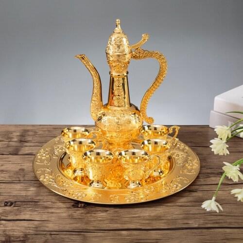 Europe Vintage Wine Cups Set Metal Art Craft Home Decor Creative Luxury Business Gift Living Room Ornaments 6cups+1pot+1plate