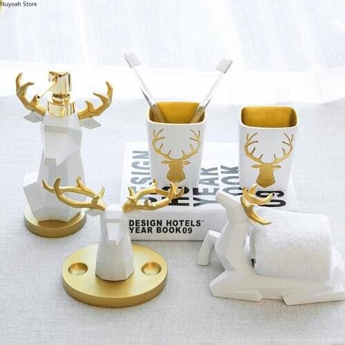Creative Elk Bathroom Suite Abstract Animal Sculpture Lotion Bottle Soap Box Mouthwash Cup Bathroom Decoration Accessories