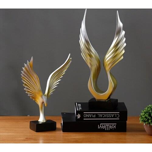 Resin ornaments of Nordic simplicity and grand vision, home living room wine cabinet decoration Dapeng wings ornaments BJ038