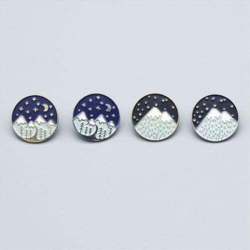 Night sky Mountain Moon Star Enamel Brooch Interesting Metal Badge Denim Jacket Backpack Pin Decoration Childrens Fashion Gift