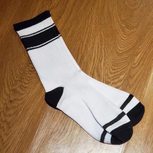 Four Seasons Couple Men and Women Socks Fashion Street Socks Striped Pattern Cotton White Black