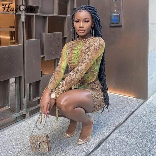 Hugcitar 2020 long sleeve snakeskin print cut out bandage sexy crop top auumn winter women fashion streetwear outfits T-shirts