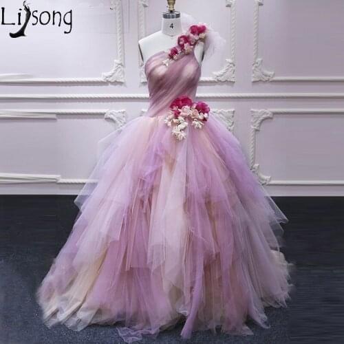 Dramatic Mixed Color Ball Gown Prom Dresses One Shoulder Hand Made Flowers Homecoming Dress Lush Tulle Evening Party Formal Gown