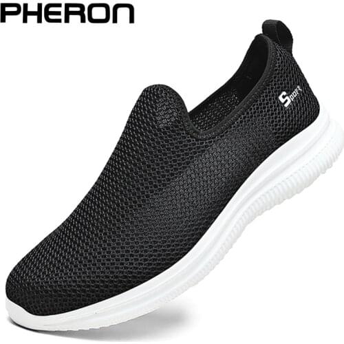 2021 Men Shoes Lightweight Sneakers Men Fashion Casual Walking Shoes Sandals Breathable Slip on Rubber Mens Loafers Tennis