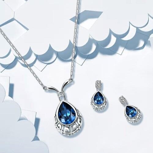Baroque Vintage Rhinestone Inlaid Water Drop Pendent Earrings Necklace Set Korean Neck Ear Jewelry Sets for Women Men Girls Gift