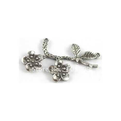 90PCS Tibetan silver plum blossom connector A15418