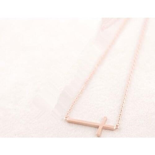Fashion classic cross necklace