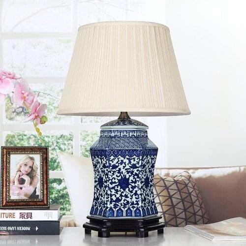 Chinese Table Lamp Living Room Study Room Lamp Jingdezhen Blue White Porcelain Classical Art Lighting ceramic table desk lamp