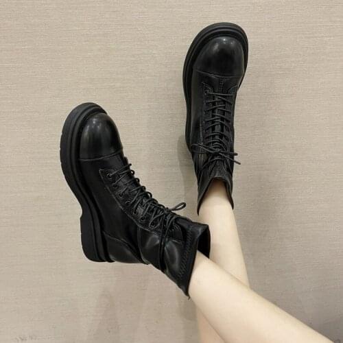 Boots Women New 2021 Autumn Shoes Lace Up Luxury Designer Round Toe Low Fashion Sports Leather Ladies Rubber Rock Ankle PU Rome