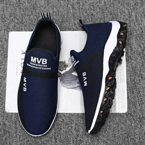 Mens Running Shoes 2021 Outdoor Large Sizes Man Sneakers Flats Low Top Sport Man Slip on Slip Resistant Mens Sports Shoes W7a