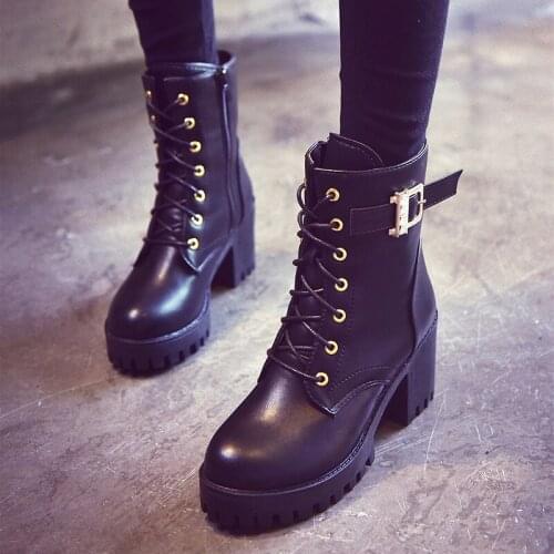 2019 new Korean version of autumn and winter high-heeled Martin boots fashion waterproof platform thick bottom plus velvet women