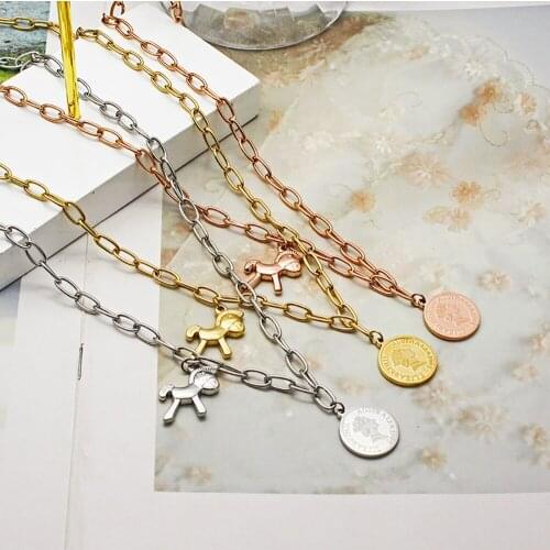 Stainless Steel Gold Trojan Horse Women Queen Disc Pendant Necklace Jewelry Gift For Him with Chain