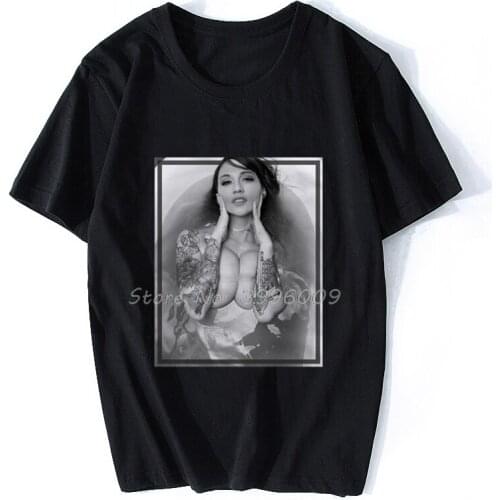 T Shirt Hot Sexy Girl Tattoo Inked Bad Bitch Bath Time Seductive Pinup Pin Men Cotton T Shirt Hip Hop Tees Top Tshirt Streetwear
