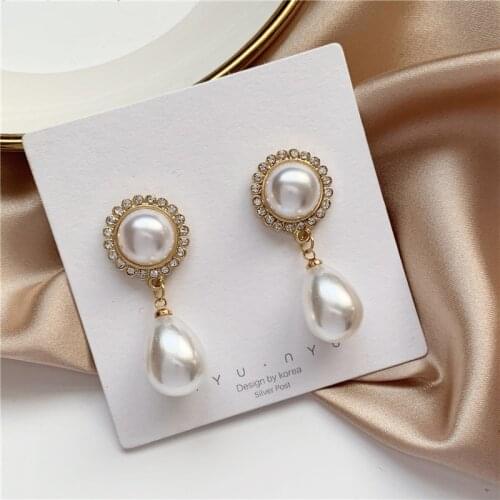 2020 New Fashion Palace Elegant Literary Retro Pearl Earrings Korean Temperament Crystal Water Drop round Earrings Jewelry