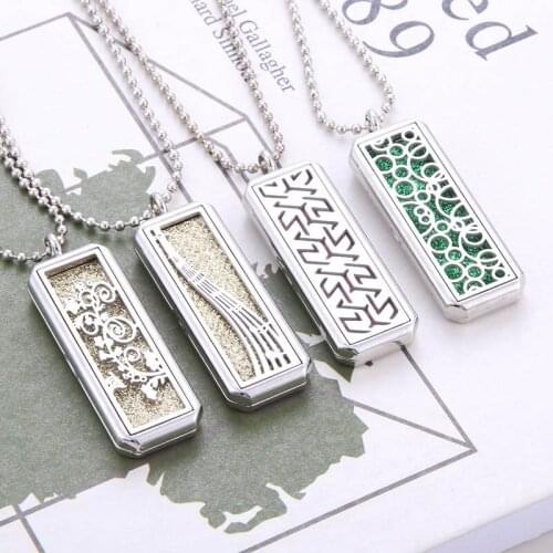 Rectangular Stainless Steel Aromatherapy Diffuser Necklace Jewelry Perfume Locket Pendant Essential Oil Locket Send Crystal pad