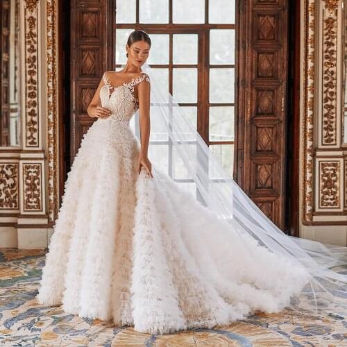 Sexy Ball Gown Wedding Dress 2021 Luxury Beading Crystal Lace Tulle Trered White Bridal Gown Vestige De Noiva