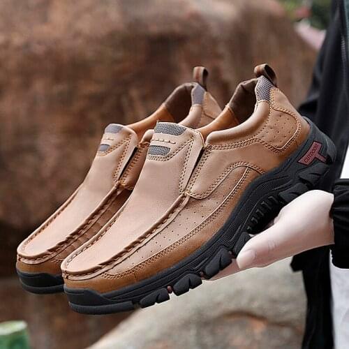 Mens Shoes Fashion Men Casual Leather Loafers Handmade Leisure Walk Outdoor Sneakers Moccasins Mens Slip on Shoe Big Size 38-47