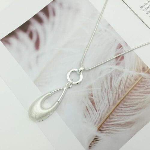 2020 Geometrical Shape Alloy Pendant Necklace Long Necklaces for Women Statement Bijoux Jewelry