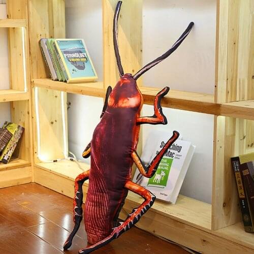 Hot Selling Vivid 3D Simulation Cockroach Plush Cushion Prank Props Insect Nap Toy