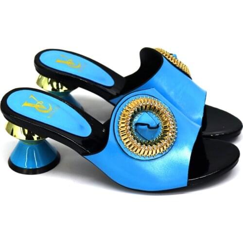 Summer Women Shoes Slippers Slides New 2020 Square Toe Rubber PU Solid Outside Strange Style Adult Sewing Platform