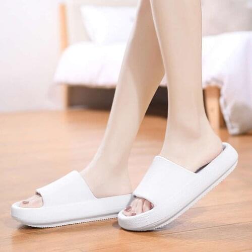 Mens Shoes Slippers Women Summer Flip Flops Woman Brand Men Sandals Shoes Woman Summer 2021 tennis Crogs Krasaovki Baskets