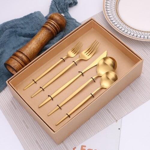 30 Pcs Thin Matte Gold Steel Cutlery Tableware Set Dinnerware Dinner Flatware Set Gift Box Forks Knives Spoons Set Silverware